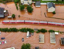 Banjir Bandang Jerman-Belgia Tewaskan 128 Jiwa, Ratusan Lainnya Hilang