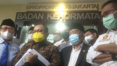 7 Fraksi Laporkan Ketua DPRD DKI ke BK