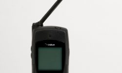 7.10.Iridium 9555 Satellite Phone | Buliran.com