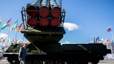 Rusia Ancam Tembakkan Rudal Nuklir Jarak Menengah ke Eropa