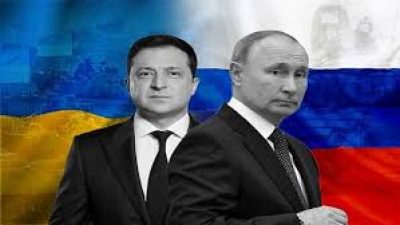 Rusia Vs Ukraina, Mantan Intel Vs Mantan Pelawak. Siapa Unggul ?