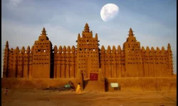 3.11 The Great Mosque Of Djenem Mali | Buliran.com